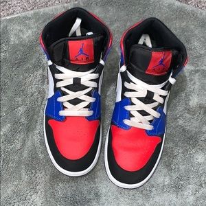 Size 7 Jordan 1